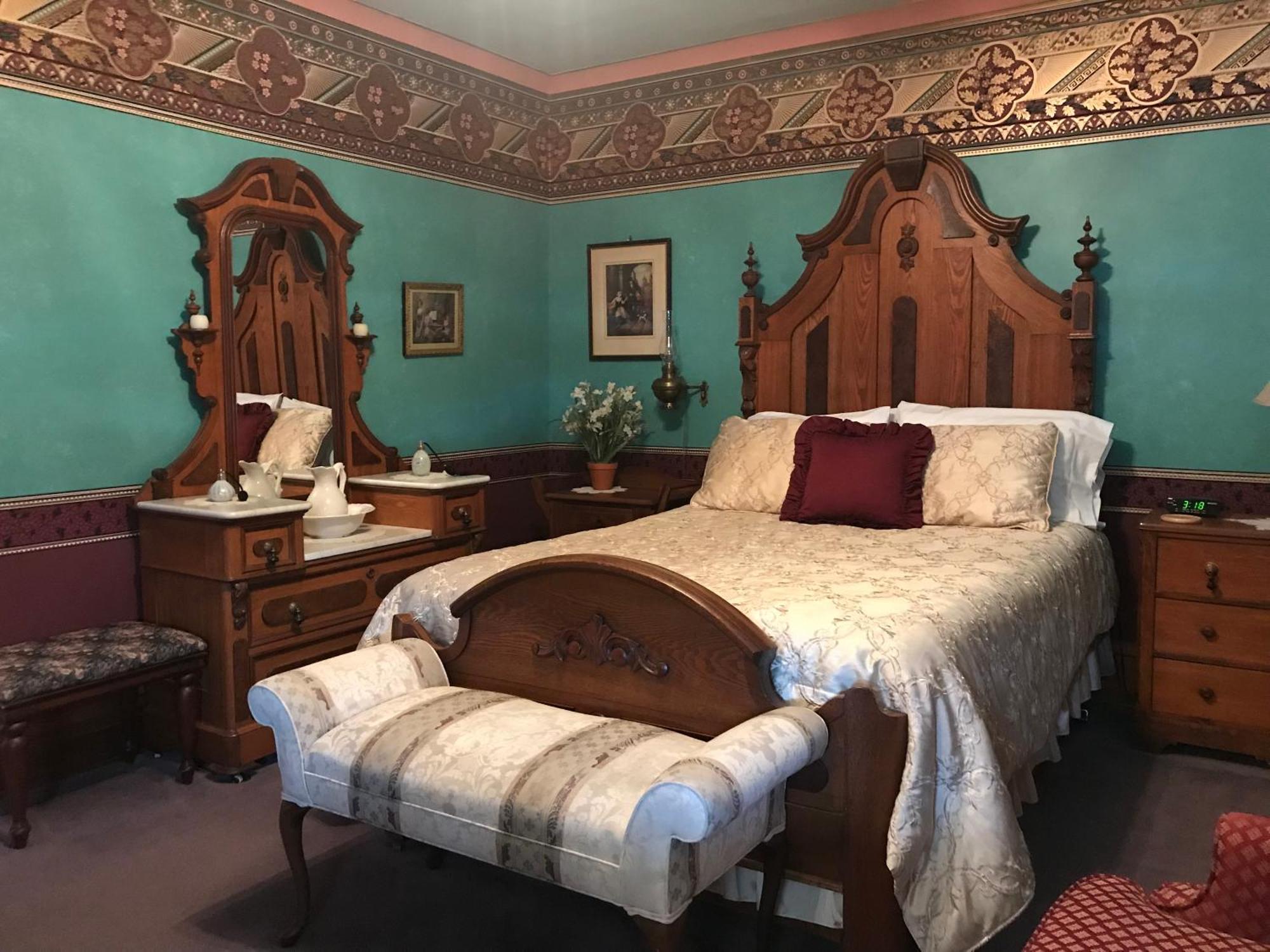 Grand Victorian B&B Inn Bellaire Bilik gambar